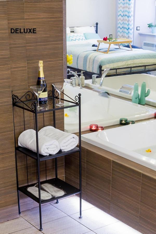 Apartamenty Centrum Z Wanna Dwuosobowa Piotrków Trybunalski Habitación foto