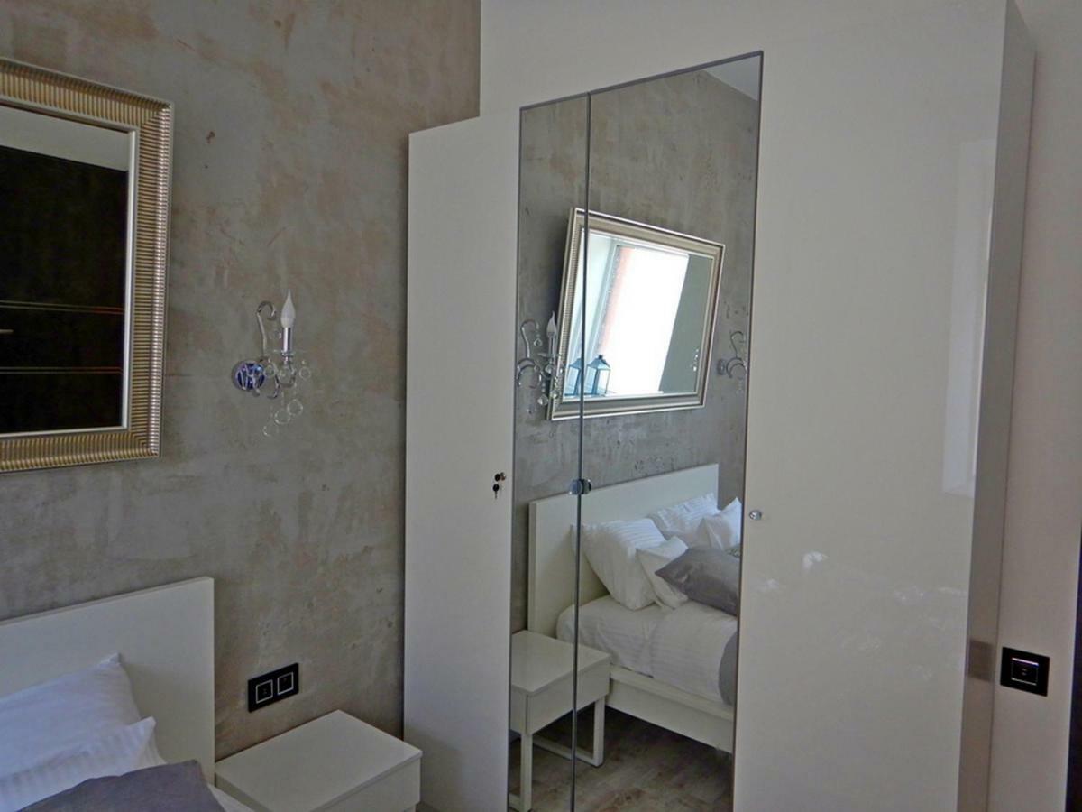 Apartamenty Centrum Z Wanna Dwuosobowa Piotrków Trybunalski Exterior foto